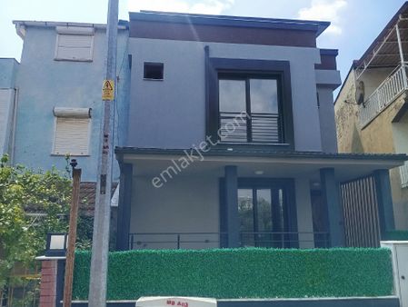 Seferihisar Payamlıda Satılık 3+1 Yazlık