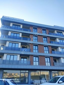 Beylıkdüzü Kavaklı Merkezde Sıfır 3+1 Ara Katlar 2 Balkonlu Satılık