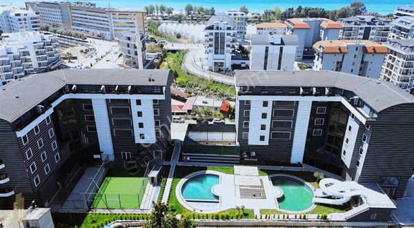 Alanya Kargıcakta Satılık Lüks Site İçerisinde 1+1 Sıfır Daire
