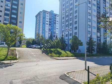 Balıkesir Elfi Den Yeni Mah Toki De İnebey Anadolu Lisesi Yanı
