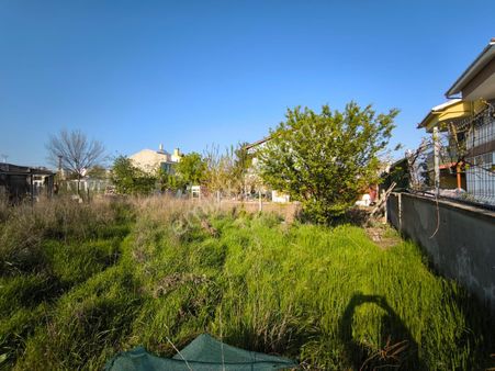 Silivri Çanta'da Satılık 274 M2 Villa İmarlı Arsa