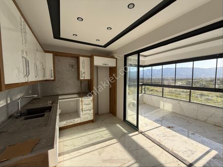 Uygan'dan Muratbey Mah. İzban Yakını 2+1 110m² Sıfır Arakat Lüx