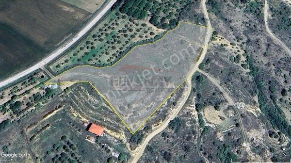 Güvenay - Çorum Büget Yolu Baraj Manzaralı Satılık Tarla