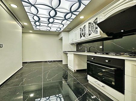 Ercin Yapı'dan Geniş Merkezi Konumda 2+1 Satılık Yüksek Giriş Daire