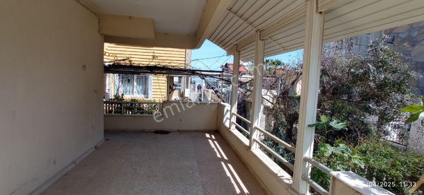 Güzelbahçe Sitelerde Kelepir Fitatlı İkiz 2 Adet Villa Satılık