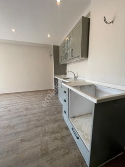 Emr'den Kredili 1+1 Lüks Daire