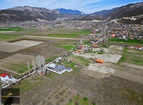 Kaş Bezirgan Köyiçinde 520 M2 Bahçe Nitelikli Tek Tapu Arazi.