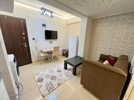 Elite'ten Yeditepede Memur Binası Eşyalı Bahçe Katı Fırsat Daire