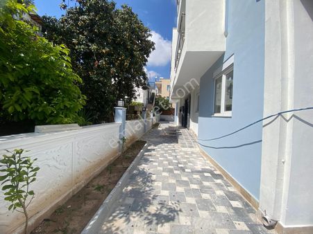 Kepez Yeni Emek'te Satılık Yüksek Giriş 1+1 Daire