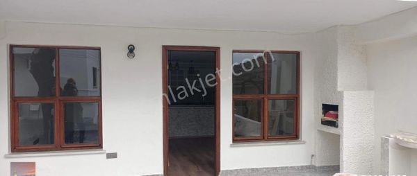 Heybeliada Satılık Bahçe Katı Daire