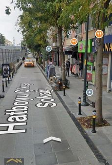Bakırköy Merkezde Hatboyu Caddesinde 16 M2 Her İşe Uygun Dükkan