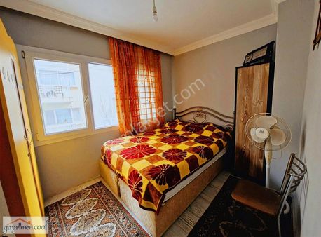 Metro Hastane Yakını 2+1 D.gazlı 90m2 Arakat Yüksek Giriş