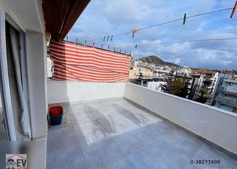 Kuşadasının Merkezinde Masrafsız 3+1 Çatıdublex