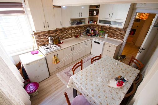 🛑🛑aktif'ten Akçay Merkez'de Satılık Denize 300mt Müstakil Tadında Kombili 2+1 Dairee