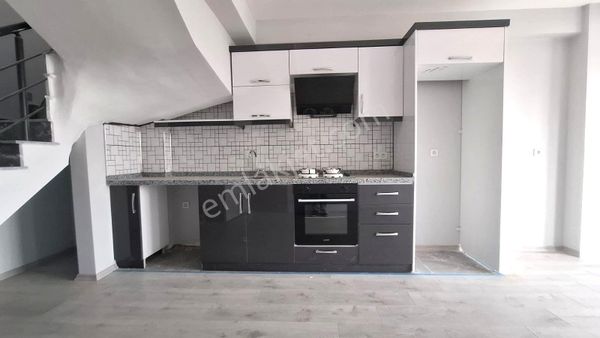 Akman'dan Kadıköy'de Satılık Teraslı Sıfır Dublex Daire