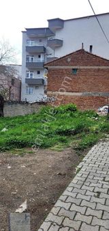 Çarşıda İmarlı Arsa