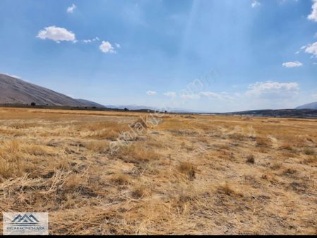 Elmalı Gölova Mah Merkezine Yakın Konumda 1428 M2 Satılık Arazi