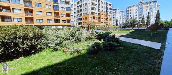 Lir Gayrimenkulden Emlaklar Konutları Teras Evler De 3+1 Daire