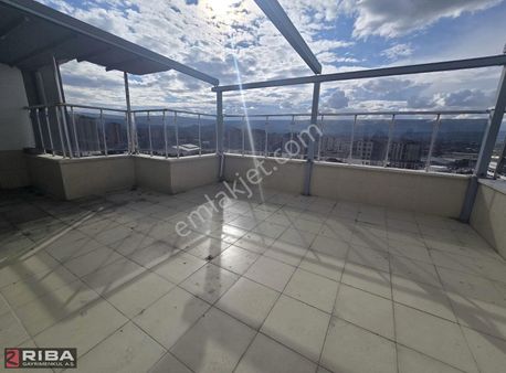 Germir'de Jakuzili-teraslı-saunalı Lüks Dubleks Daire