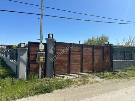 Arıkoğlundan Çatalca Çanakçada 895m2 Tala İçinde Yapı Var