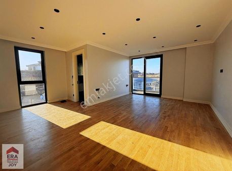 Hak Yapı Tepeören Doruk Park Villaları'nda Havuzlu Dubleks Villa