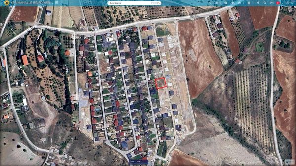 Memlik Ehlikeyif De Yapı İçinde Satılık 380 M2 Bahçe