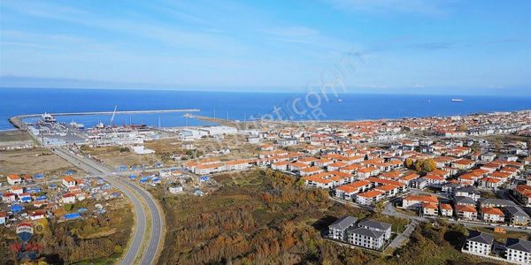 Remax Ayfer Sever'den Karasu Arsa (ticaret Turizm Konut İmarlı)