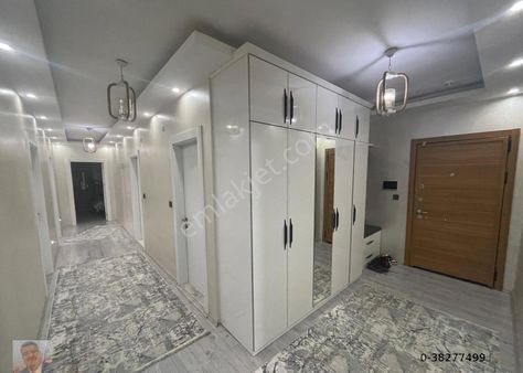 Van İpekyolu Vali Mithat Bey Mah. Satılık 4+1 Site İçi Daire