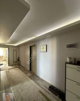 Van'ın Gözde Lokasyonunda Satılık 3+1 Daire