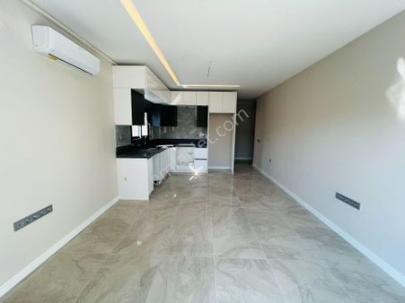 Merkezde Satılık 1+1 Sıfır Daire