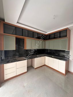 *** Ekolden Bölgenin En Geniş En Lüks E.banyolu Kat Bahçeli Dairesi***