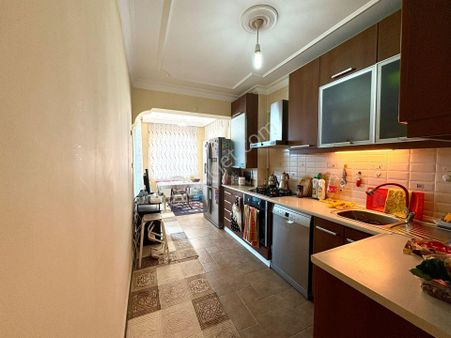 Narlıdere'de Deniz Manzaralı Asansörlü Önü Açık Satılık 3+1daire