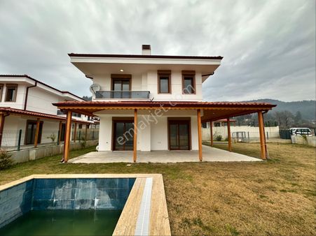 Egeden Emkal Marmaris Çetibeli Satılık Müstakil Sıfır Villa
