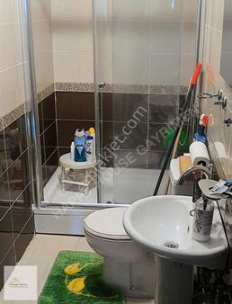 Bağlıca Mahallesi Mermercioğlu Caddesinde Acil Satılık 4+1- 205