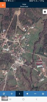 Hayriye Köyünde İmarlı Arsa Parke Yol Kenarı