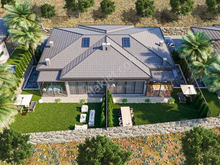 Manisa Çamlıca'da Akıllı Ultra Lüx Satılık Havuzlu Villalar