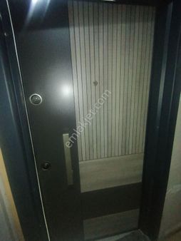 Ümraniye Atatürk Mahallesi Yamanevler Çarşıda Metro Yürüme Mesafesi Bekara Yabancı