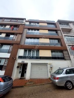 Oldpol Emlak'tan Harıka Lokasyon Anne Ve Babası Ile Kalanlara 4+1 Dubleks