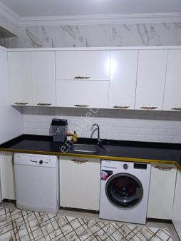 Ahmet Yesevide Doğalgazlı Zirveye Yakın Konumda Satılık Full Bakımlı Daire