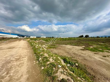 Çiğli Kaklıçın En Gözde Yerinde, 5500m2 Marjinal Arazi