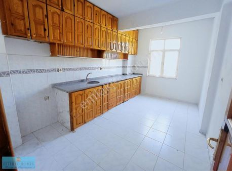 Fethiye Camî Mah 3+1 Bahçe Katı Daire Kiralıktır