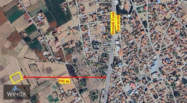 Çivril, Çıtak'ta Köy İçi Satılık Tarla.