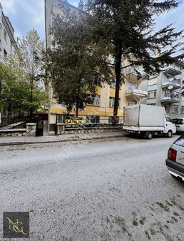 Meram-konevi Mah. Tren Garı Karşısı Satılık 3+1 Daire