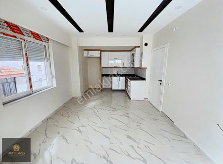 Atlas Emlak'tan Uzunoluk Mah. Satılık 2+1 Daire