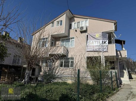 E-5 Cephe Kumburgaz Mevki 3 Daireli Bahçeli Müstakil Bina