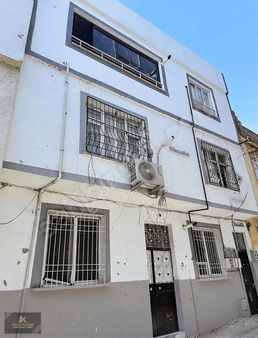 İlyas Kutlar Dan Konak Mhl 3 Katlı 100m2 Dogalgazlı Bina