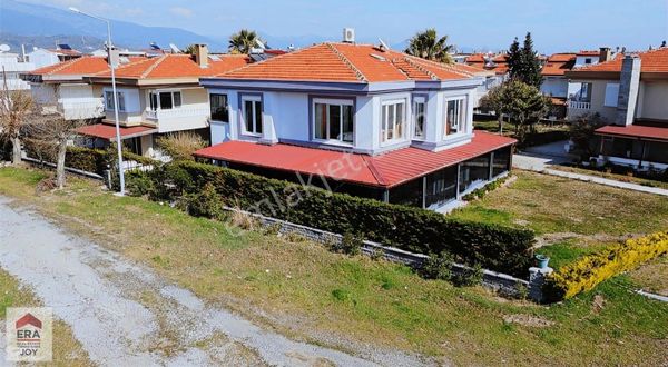 Era Joy Edremit Güre Denize Sıfır Satılık Villa