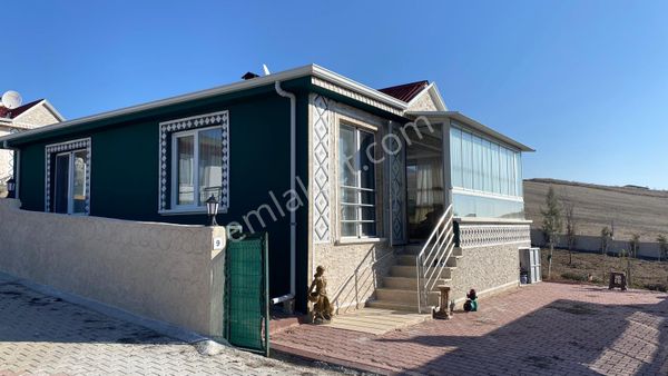 Çubuk İkipınar Mevki Ful Yapılı 2+1 Evli 500mt Ego Otobüslerine 1 Dk