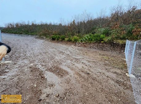 Gebze Mudarlıda Yola Cephe Satılık 900m² Kooperatif Hisseli Arsa