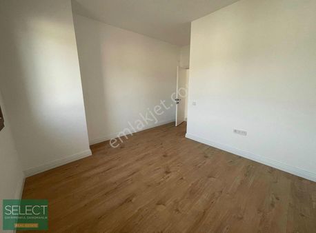 Select Gayrimenkulden Satılık Tam Müstakil Vılla